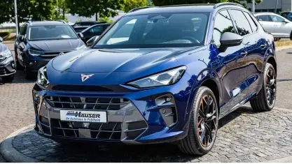 Neu Cupra Terramar VZ 272 PS (200 kW) 2026 Dunkelblau SUV