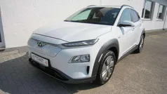 Chalk white Gebraucht 2020 Hyundai Kona Advantage SUV | 16.990 € (Fairer Preis)