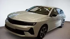 Kristall silber met. Gebraucht 2024 Opel Astra Kombi | 24.500 € (Fairer Preis)