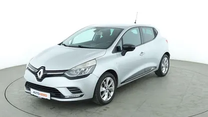 Silber Gebraucht 2017 Renault Clio IV LIMITED Limousine | 8.690 € (Fairer Preis)