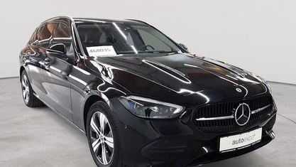Używany Mercedes C300e Avantgarde 204 KM (150 kW) 2023 Czarny Kombi