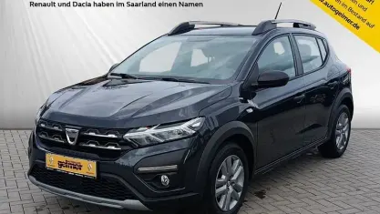 Gebraucht Dacia Sandero Essentiel 91 PS (66 kW) 2022 Grau Limousine