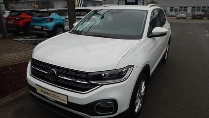 Gebraucht VW T-Cross Style 116 PS (85 kW) 2020 Pure white SUV