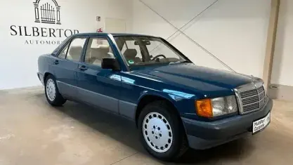 Brugt Mercedes 190 109 HK (80 kW) 1990 Blå Sedan