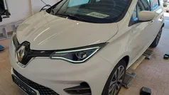 Weiß Gebraucht 2020 Renault Zoe Intens Kleinwagen | 12.750 € (Fairer Preis)