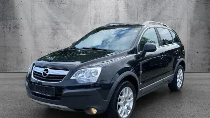 Gebraucht Opel Antara 150 PS (110 kW) 2010 Karbonschw graphitschw midnigh SUV