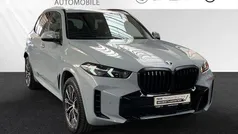 Brooklyn grau Gebraucht 2025 BMW X5 M Sport SUV | 83.800 € (Guter Preis)