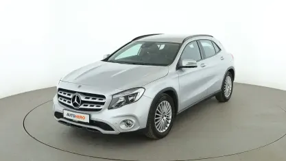 Gebraucht Mercedes GLA220 184 PS (135 kW) 2018 Silber SUV