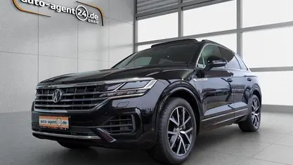 Gebraucht VW Touareg R-line 421 PS (309 kW) 2019 Deep black perleffekt SUV