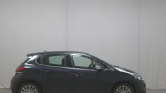 Gebraucht 2018 Peugeot 208 Allure Kleinwagen | 10.980 € (Fairer Preis)