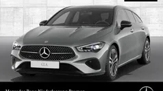 Grau Gebraucht 2024 Mercedes CLA200 Progressive Limousine | 34.490 € (Guter Preis)