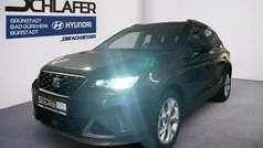Grau Gebraucht 2024 Seat Arona FR SUV | 18.980 € (Fairer Preis)