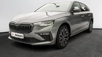 Grau Gebraucht 2025 Skoda Scala Tour Kleinwagen | 27.240 € (Fairer Preis)
