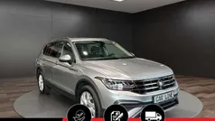 Silber (pyritsilber metallic) Gebraucht 2024 VW Tiguan Allspace Life SUV | 39.950 € (Fairer Preis)