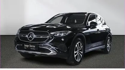Gebraucht Mercedes GLC220 Advanced 197 PS (144 kW) 2024 Schwarz SUV