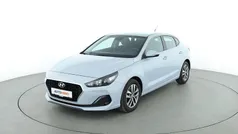 Grau Gebraucht 2019 Hyundai i30 Edition Limousine | 14.390 € (Fairer Preis)