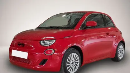 Gebraucht Fiat 500e Red 69 kW (95 PS) 2023 Rot Limousine