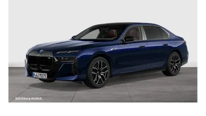 Gebraucht BMW M760e M Sport 571 PS (419 kW) 2025 Blau Limousine