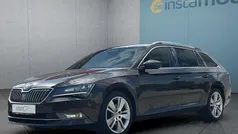 Braun Gebraucht 2019 Skoda Superb Kombi | 21.999 € (Fairer Preis)