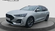 Gebraucht 2023 Ford Focus ST-Line Kombi | 28.050 € (Fairer Preis)