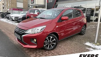 Neu Mitsubishi Space Star Select+ 71 PS (52 kW) 2025 Bordeauxrot Limousine