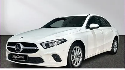 Gebraucht Mercedes A180 Business 116 PS (85 kW) 2020 Limousine
