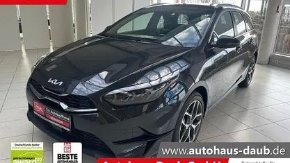 Neu Kia Ceed Sportswagon Spirit 140 PS (102 kW) 2025 Pentametal grau Kombi