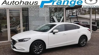 Arctic white Gebraucht 2024 Mazda 6 Center-Line Limousine | 24.485 € (Superpreis)