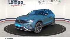 Blau Gebraucht 2024 VW T-Roc Life SUV | 28.890 € (Guter Preis)