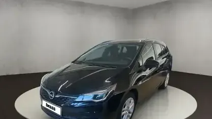 Usata Opel Astra Edition 110 CV (80 kW) 2022 Nero Utilitaria