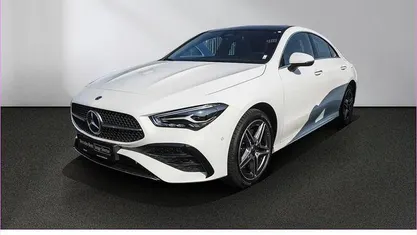 Gebraucht Mercedes CLA250e AMG 218 PS (160 kW) 2025 Weiß Limousine