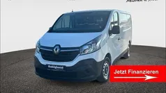 Weiß Gebraucht 2020 Renault Trafic Komfort Van | 23.000 € (Fairer Preis)