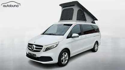 Weiss / arktikweiss Gebraucht 2023 Mercedes V220 Van / Kleinbus | 59.270 €