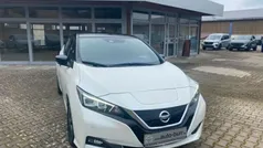 White/black (metallic) Gebraucht 2022 Nissan Leaf Tekna Kleinwagen | 16.990 € (Fairer Preis)