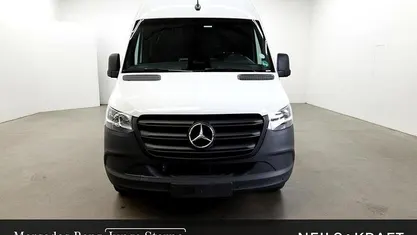 Gebraucht Mercedes Sprinter 170 PS (125 kW) 2025 Arktikweiß Van