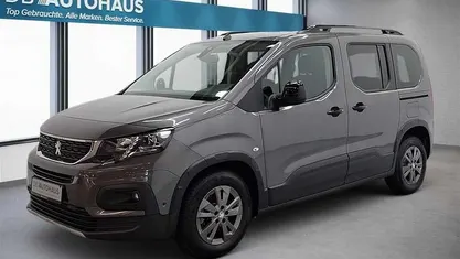 Gebraucht Peugeot Rifter Allure 131 PS (96 kW) 2023 Van / Kleinbus