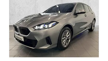 Gebraucht BMW 120 Shadowline 150 PS (110 kW) 2025 Grau Kleinwagen