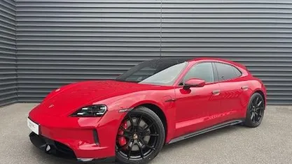 Gebraucht Porsche Taycan Sport Turismo 514 kW (700 PS) 2025 Rot Kombi