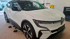 Weiß Gebraucht 2023 Renault Mégane Techno Limousine | 31.999 € (Fairer Preis)