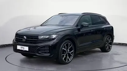Second-hand VW Touareg R-line 286 CP (210 kW) 2025 Negru SUV