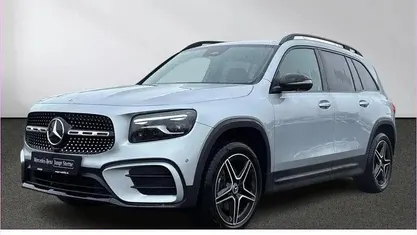 Gebraucht 2025 Mercedes GLB200 AMG line SUV | 44.030 € (Fairer Preis)