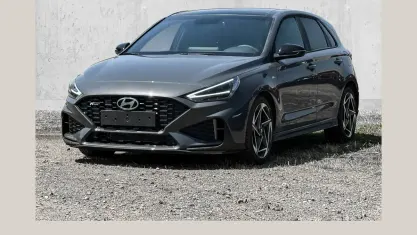 Neu Hyundai i30 N Line 150 PS (110 kW) 2026 Ecotronic grey / mic Limousine