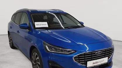 Desert island blue metallic Gebraucht 2022 Ford Focus Titanium Kombi | 9.089 €