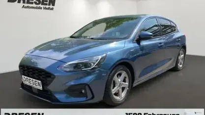 Gebraucht Ford Focus ST-Line 155 PS (114 kW) 2020 Blau Limousine