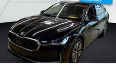 Gebraucht 2024 Skoda Superb Selection Kombi | 32.780 € (Superpreis)