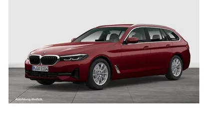 Gebraucht BMW 520 Sport Line 197 PS (144 kW) 2023 Rot Kombi