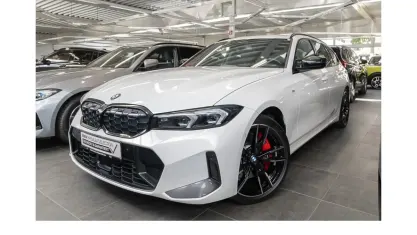 Gebraucht BMW M340 M Sport 374 PS (275 kW) 2024 Weiß Kombi