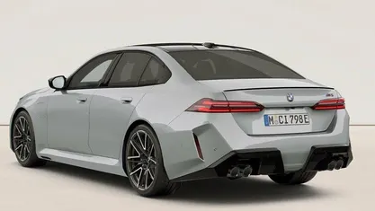 Gebraucht BMW M5 M Sport 727 PS (534 kW) 2026 Limousine