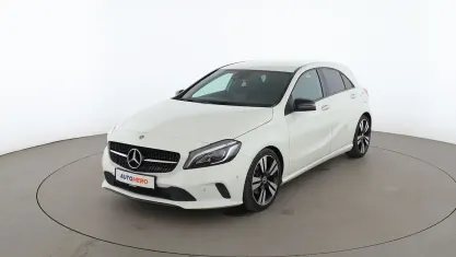 Gebraucht Mercedes A220 Urban 184 PS (135 kW) 2017 Weiß Kleinwagen