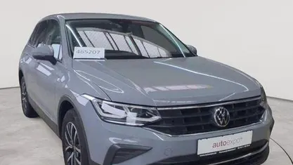 Gebraucht VW Tiguan 150 PS (110 kW) 2021 Mondsteingrau SUV